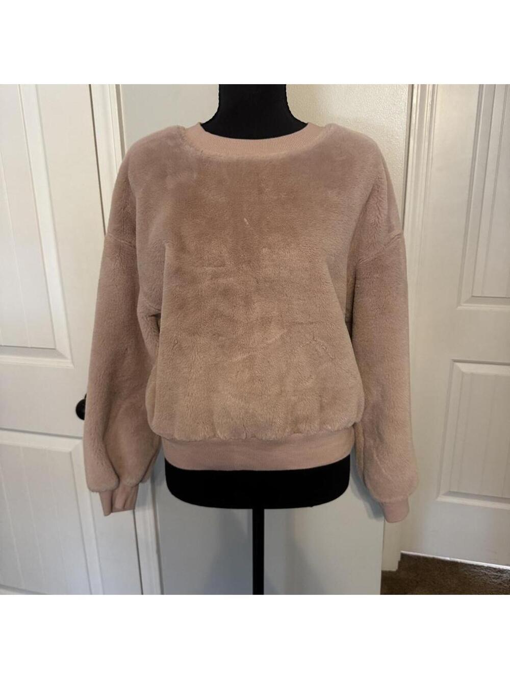 Wild Fable Women's Pink Fuzzy Sweatshirt